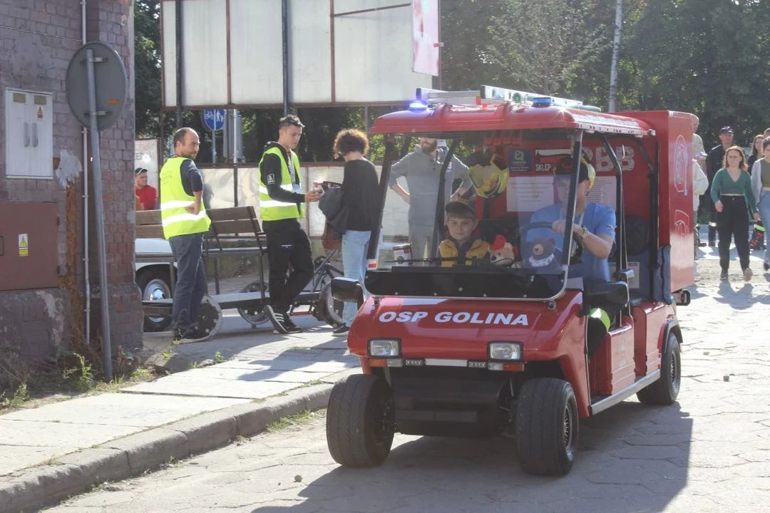 Festyn mundurowy dla Macieja Kaliszaka, prezesa OSP w Jarocinie