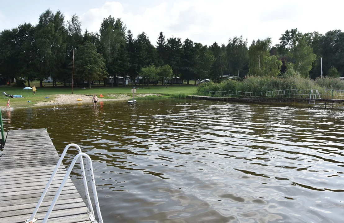 Gostyń ma „swoją” plażę nad Jeziorem Dolskim. Dlaczego akurat tam? - Zdjęcie główne