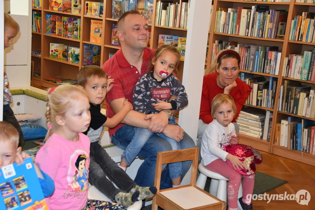 Tydzień Głośnego Czytania w bibliotece w Gostyniu