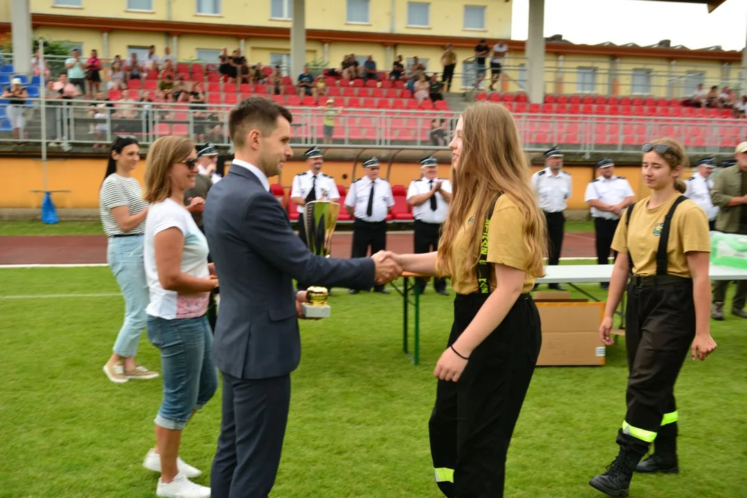 Drużyny z OSP Cielcza bezkonkurencyjne podczas gminnych zawodów w Jarocinie