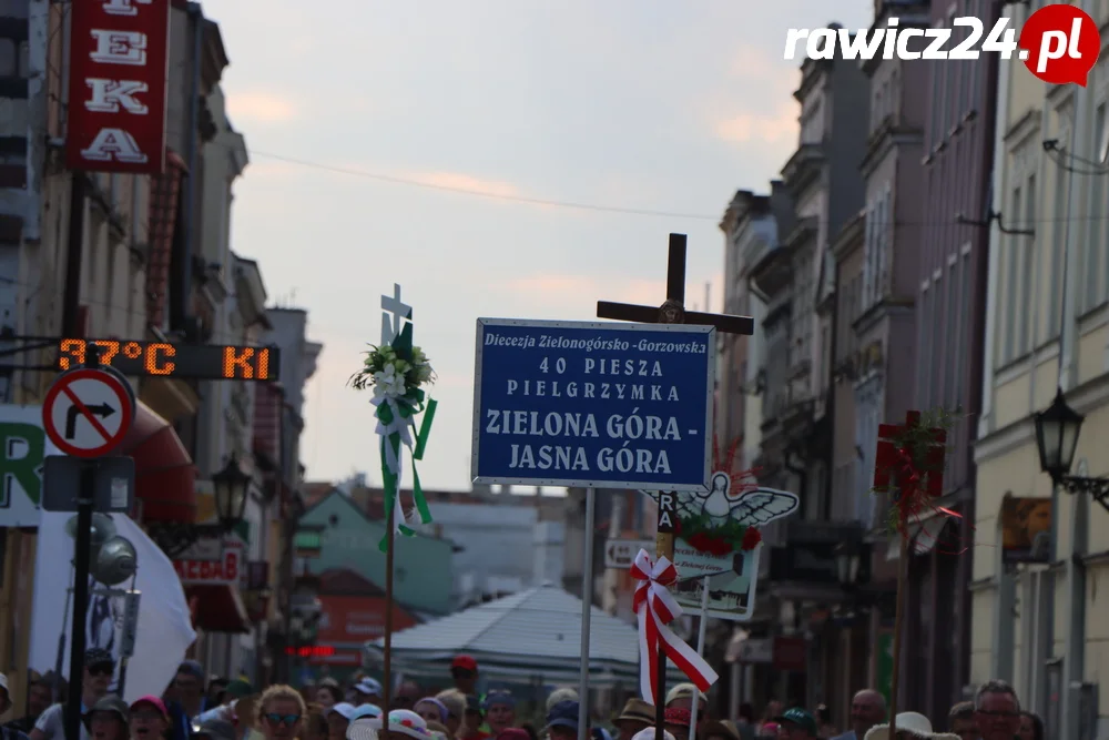 Pielgrzymi z Diecezji Zielonogórsko-Gorzowskiej w Rawiczu