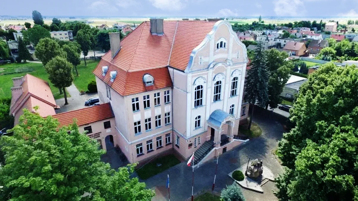 Rawicz. Szkoła rolnicza w Bojanowie