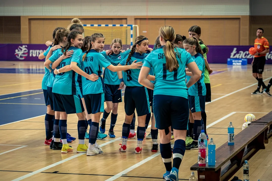 Młodzieżowe Mistrzostwa Polski w futsalu U-15 w Poznaniu. Zwycięstwo Sparty Miejska Górka