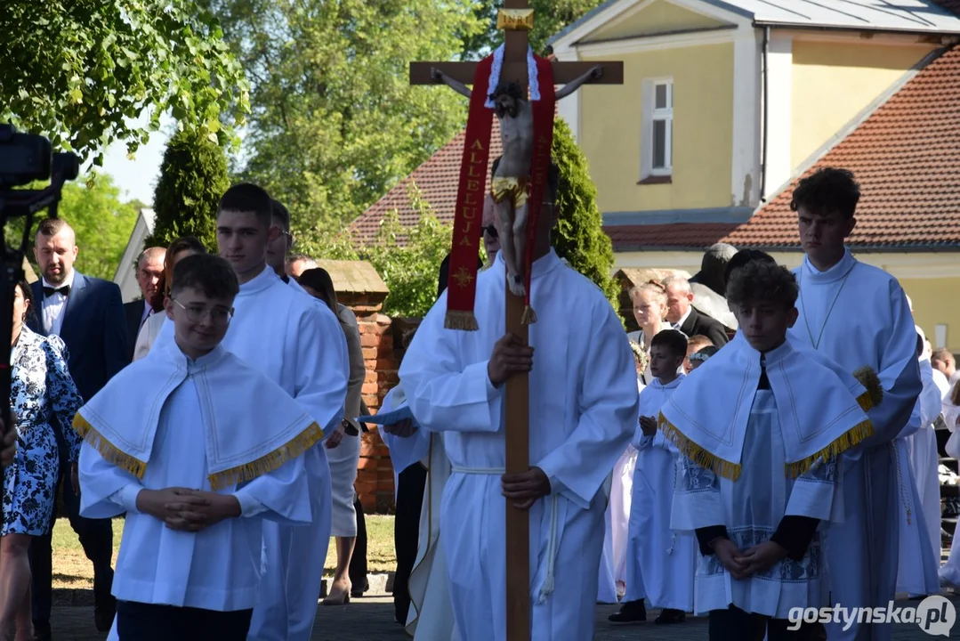 I Pierwsza Komunia Św. w parafii pw. św. Jadwigi w Pępowie