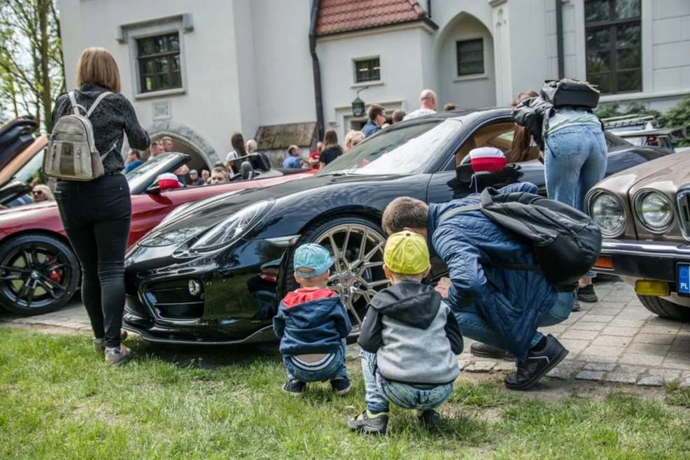 Czym jeżdżą jarociniacy?