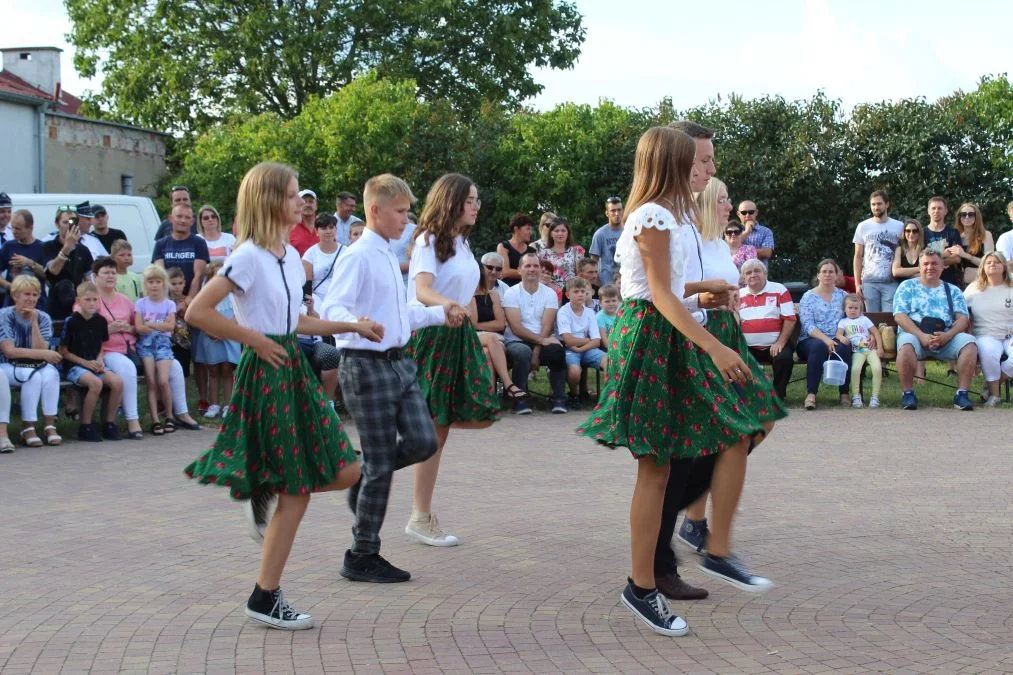 Po dwóch latach przerwy OSP z Dobieszczyzny zorganizowało dożynki