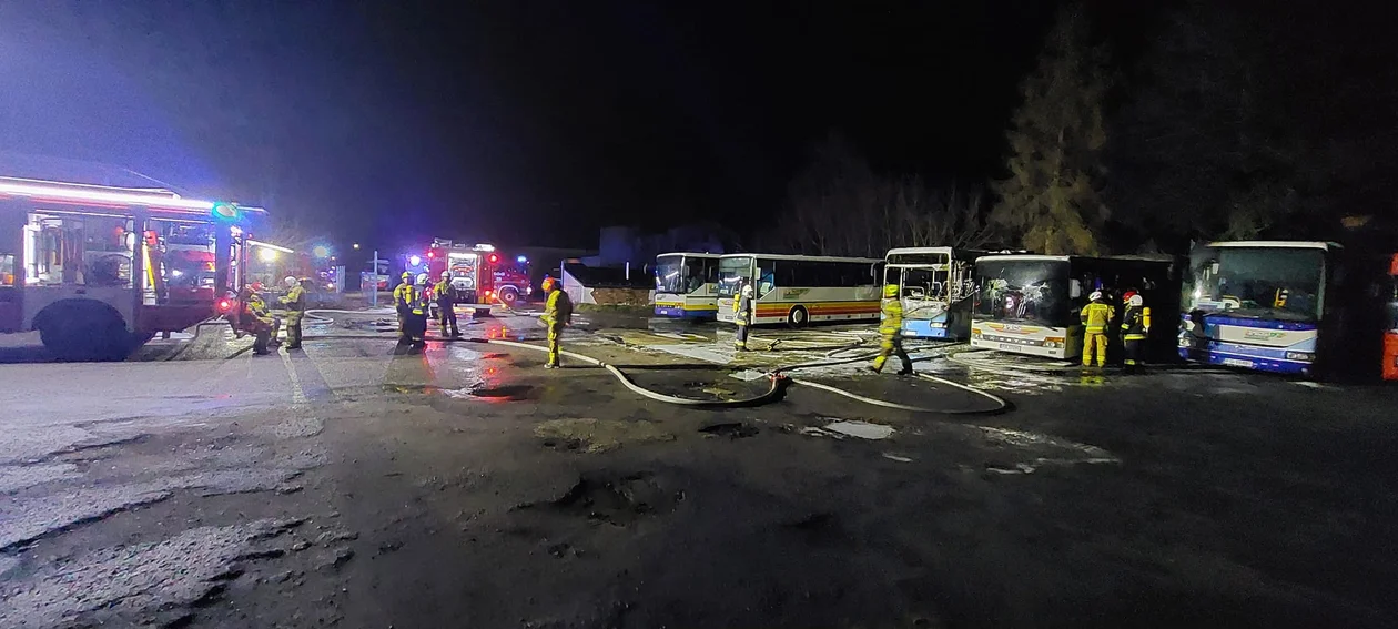 Pożar autobusów w Wolsztynie