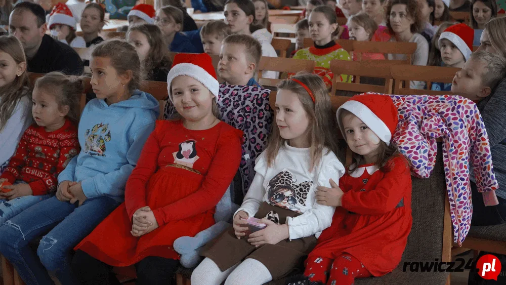 Mikołajki z OKiR-em w Pakosławiu. Przygotowano prezenty prosto z serca - Zdjęcie główne