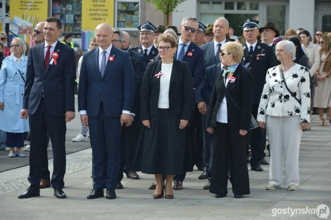 Obchody 234. rocznicy uchwalenia Konstytucji 3 Maja i festyn PRL w Krobi