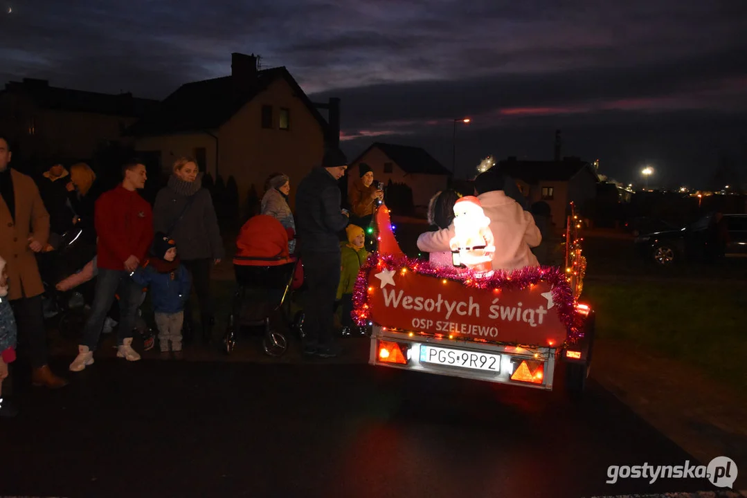 Święty Mikołaj rozdawał prezenty na Osiedlu Prawobrzeżnego Gostynia