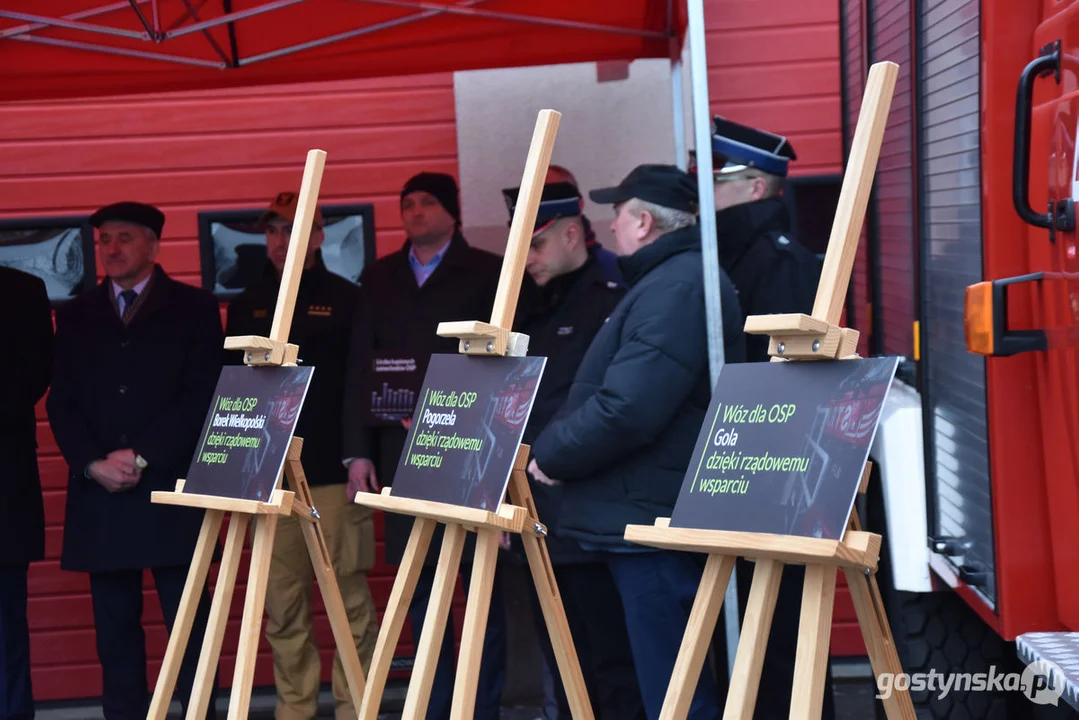 Wręczenie promes na zakup wozów strażackich dla 3 jednostek OSP: Borek Wlkp., Gola i Pogorzela