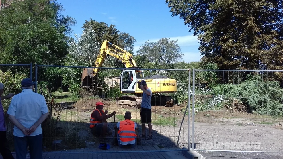 Ruszyła budowa długo wyczekiwanego parkingu [ZDJĘCIA] - Zdjęcie główne