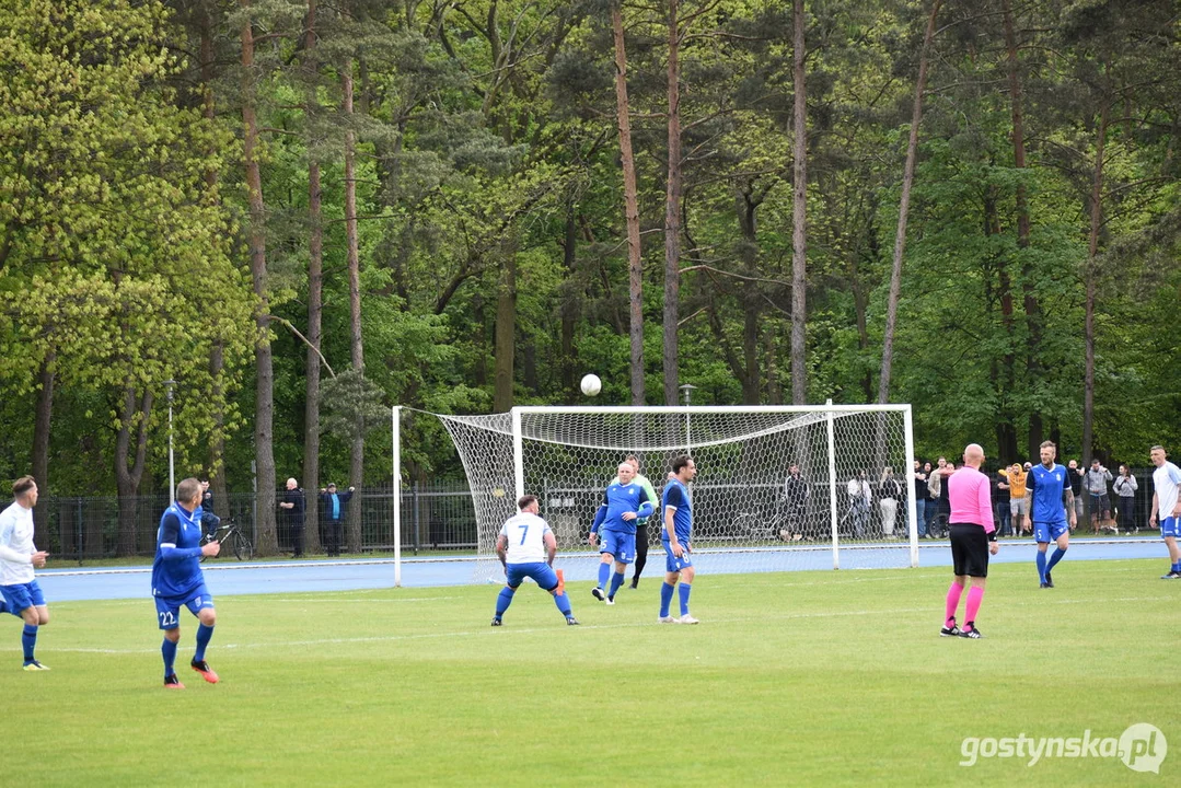 Mecz oldboyów Kani Gostyń i Lecha Poznań na 100-lecie Kani