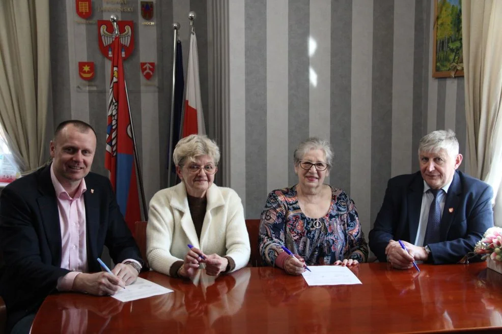 Starosta  jarociński podpisał z Jarocińskim Klubem „Amazonka”