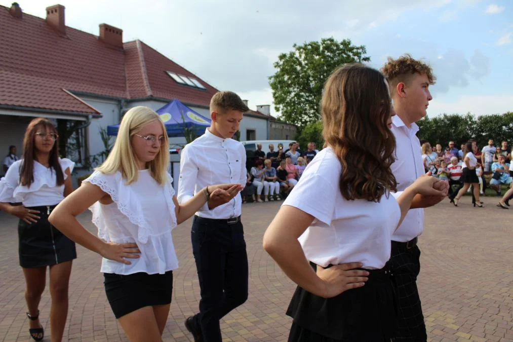 Po dwóch latach przerwy OSP z Dobieszczyzny zorganizowało dożynki