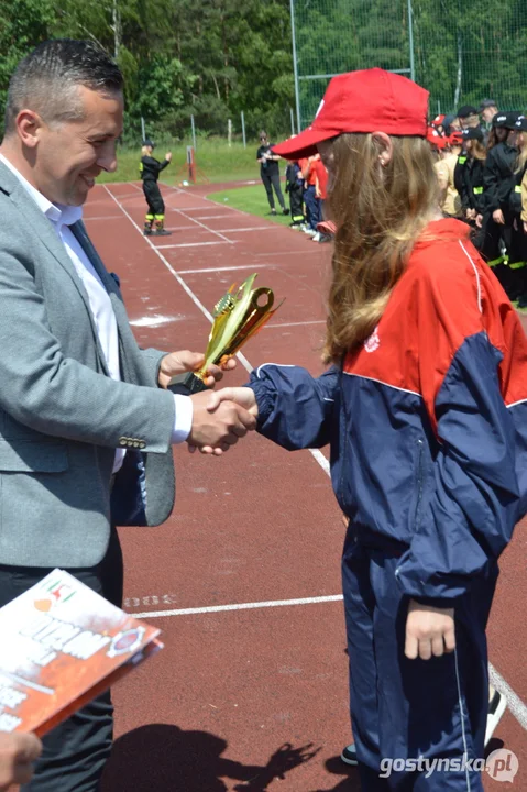 Powiatowe i gminne zawody sportowo-pożarnicze w Piaskach 2025