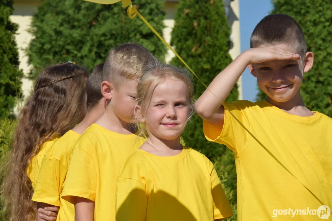 Festyn rodzinny i otwarcie boiska wielofunkcyjnego w Bodzewie