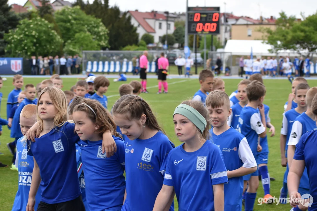 Mecz oldboyów Kani Gostyń i Lecha Poznań na 100-lecie Kani