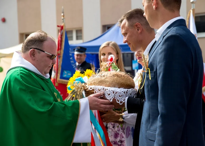 Dożynki gminno-parafialne w Choczu [ZDJĘCIA] - Zdjęcie główne