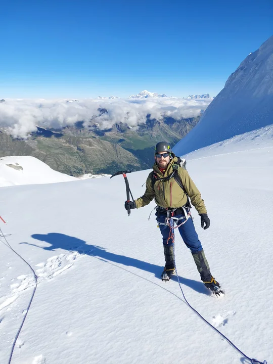 Ultramaratończyk Rafał Przybył z Bodzewka Pierwszego zdobył Mont Blanc