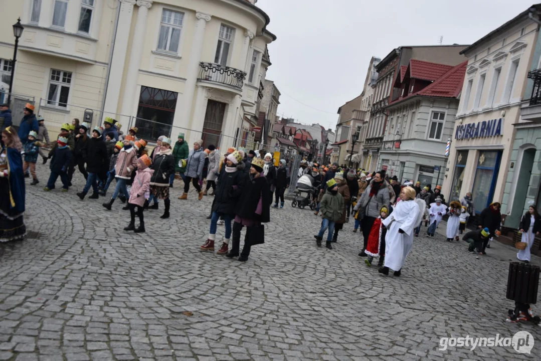 "W jasełkach leży" - Orszak Trzech Króli na ulicach Gostynia