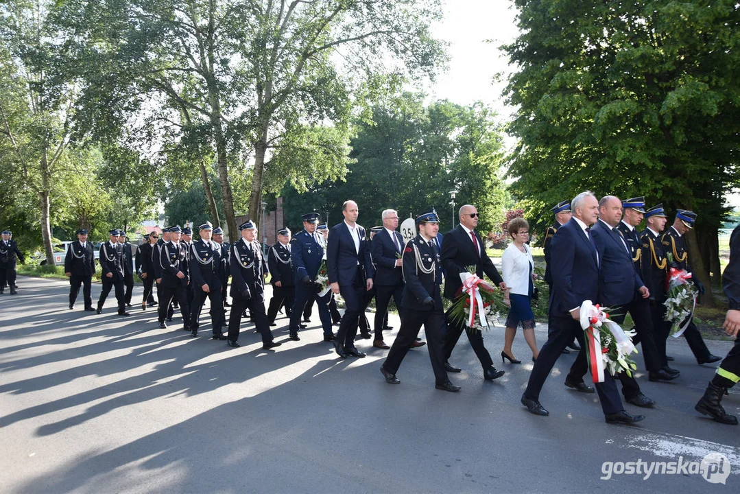 XXI Pielgrzymka Służb Mundurowych do sanktuarium maryjnego na Zdzieżu w Borku  Wlkp.