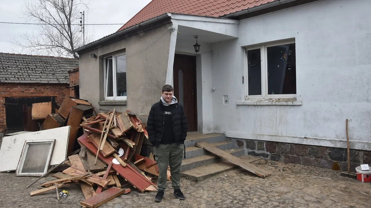 Od czwartku dla Bartka i Kacpra udało się zebrać ogromne pieniądze. Wielka mobilizacja serc dla braci z Szurkowa - Zdjęcie główne