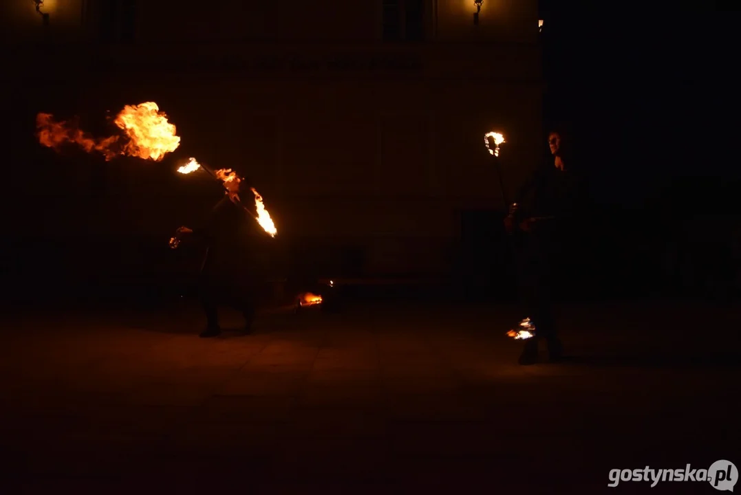 Fire Show na rynku w Krobi