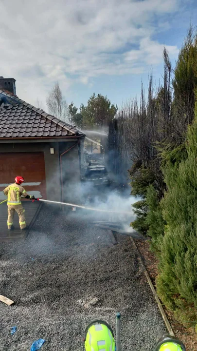 Groźny pożar w powiecie kaliskim