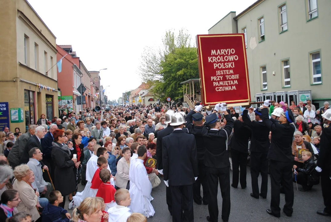 PLESZEW-PARAFIA ŚW. JANA CHRZCICIELA