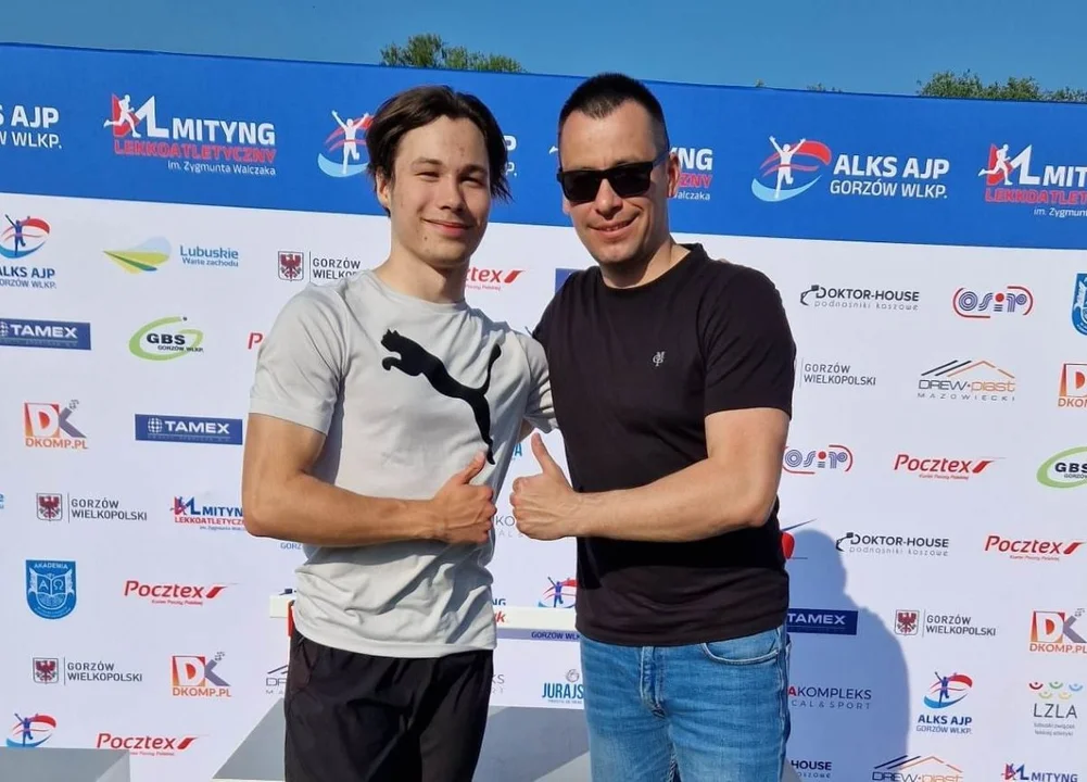 Igor Bogaczyński i trener Mateusz Gościniak