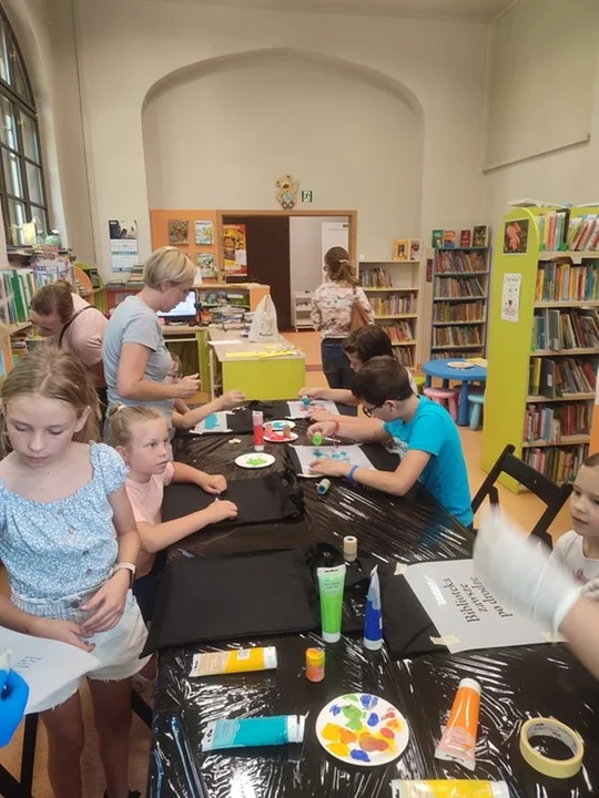 Jak za czasów Gutenberga. Wyjątkowe warsztaty w Bibliotece Publicznej w Jarocinie