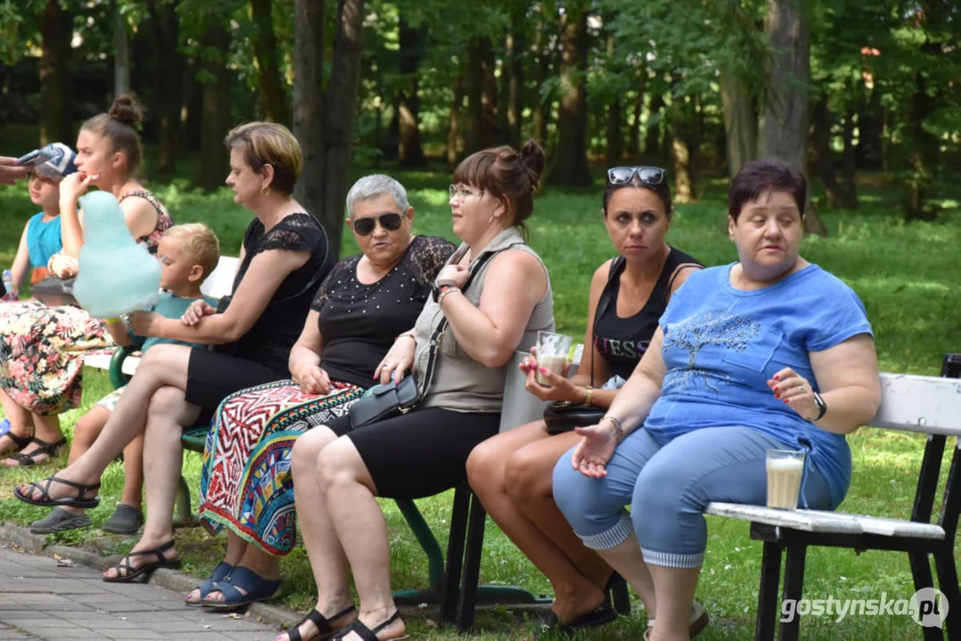 Rodzinny piknik w Pogorzeli - z alpakami i kamykami