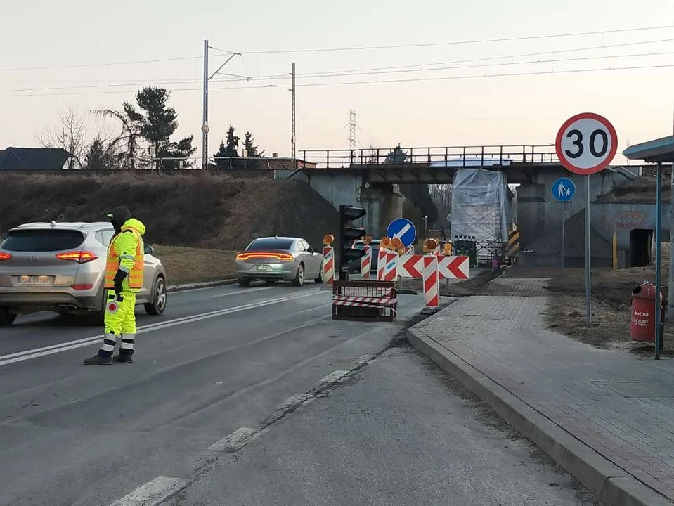 Remont wiaduktu kolejowego w Jarocinie