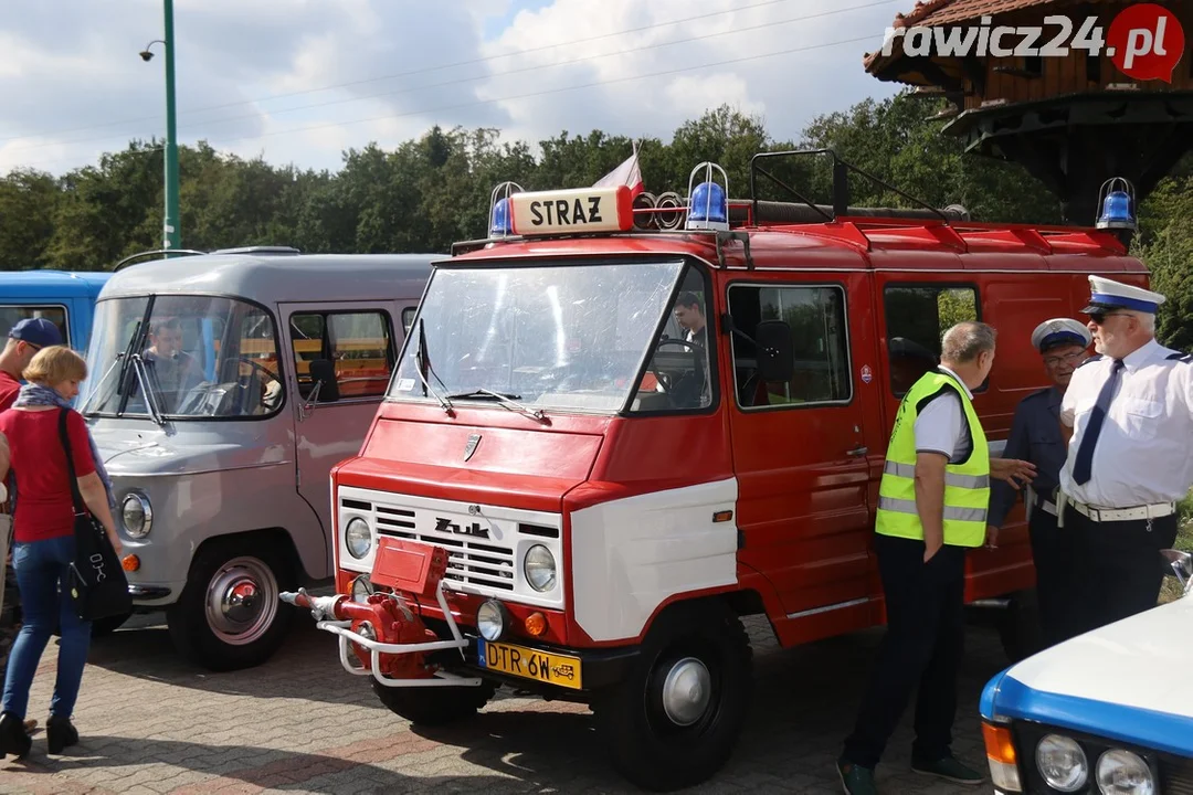 Wystawa Pojazdów Zabytkowych Dębno