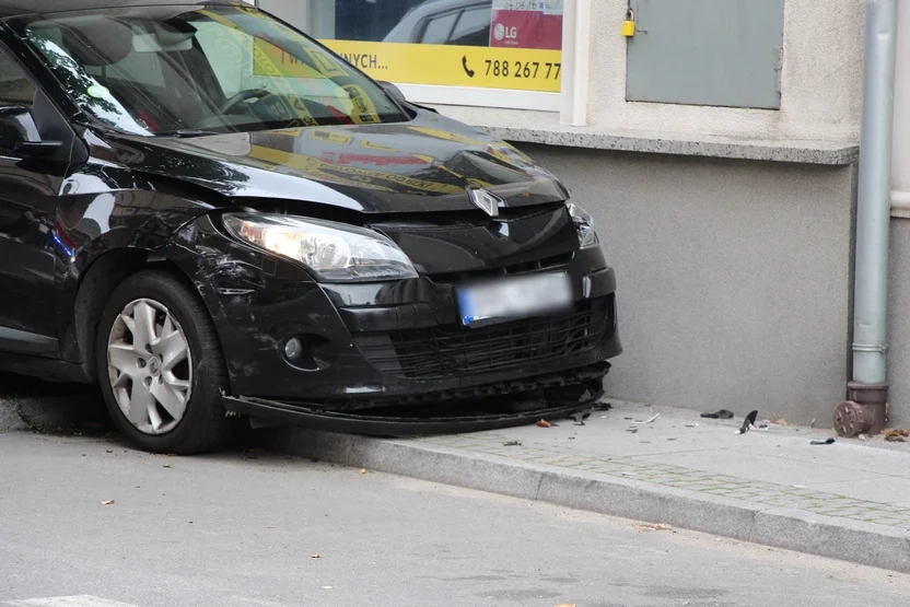 Zderzenie aut na Placu Powstańców Wielkopolskich