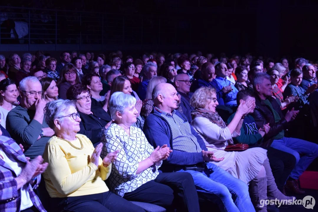 Dzień Kobiet w Poniecu. Koncert Krawczyk Show