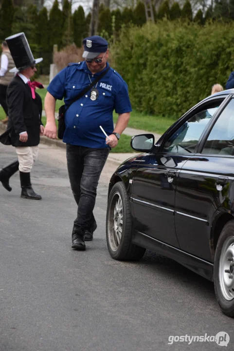 "Niedźwiedzie" wróciły do Zalesia - wesoły śmigus-dyngus