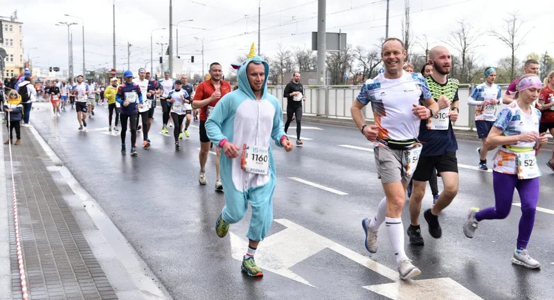 15. Poznań Półmaraton. Pobiegło ponad 7,5 tysiąca osób - Zdjęcie główne