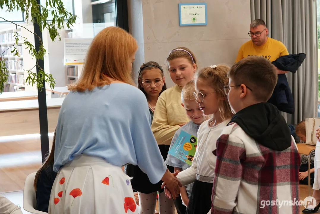 Spotkanie autorskie z Kariną Szymankiewicz w KROB_KULCIE