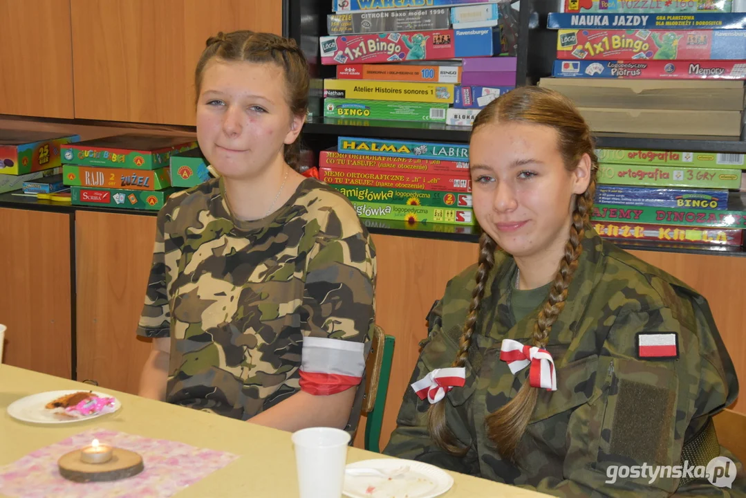 Wieczornica ze Świtezianką - patriotycznie w Szkole Podstawowej w Goli