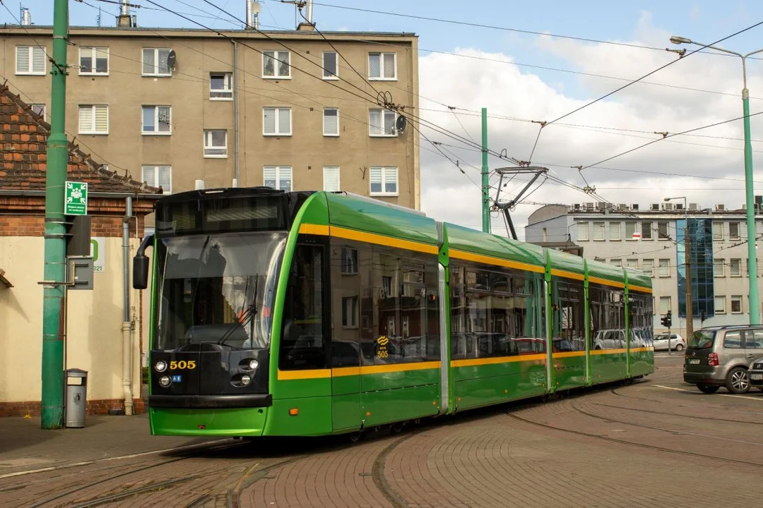 Wyjątkowy tramwaj w Poznaniu. Posiada panele fotowoltaiczne