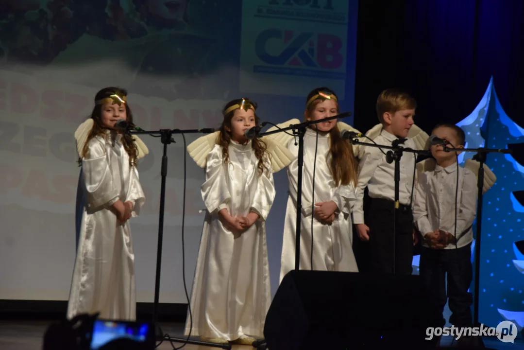 Przedszkolny Przegląd Kolęd i Pastorałek w centrum kultury w Piaskach