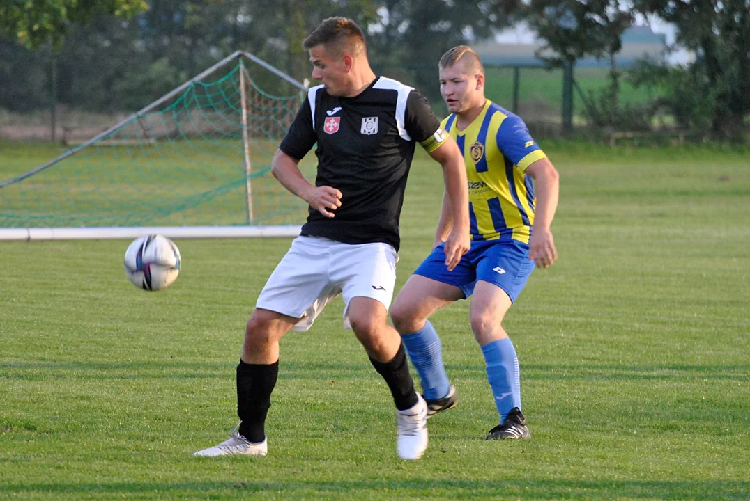 Czarni Dobrzyca - Stal Pleszew 0:2