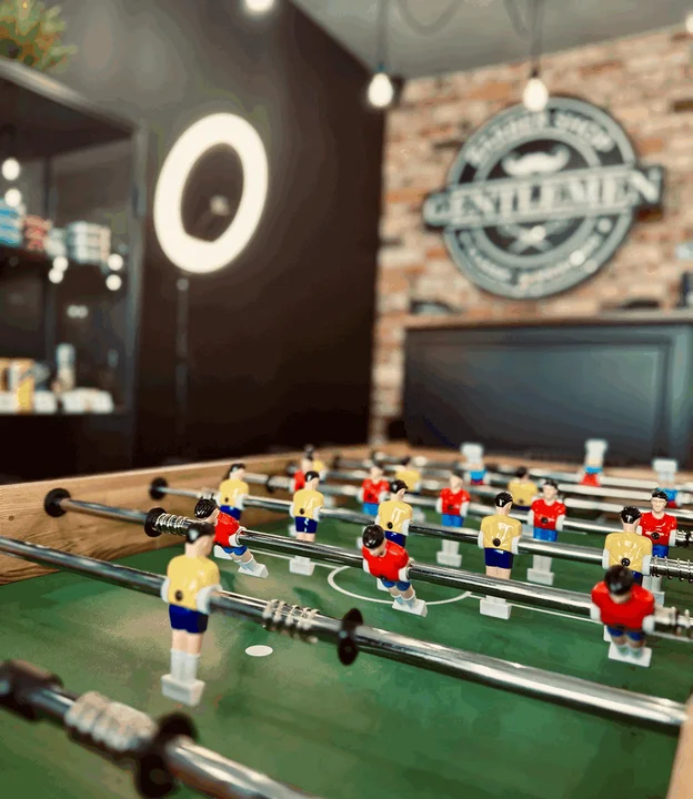 GENTELMEN BARBER SHOP