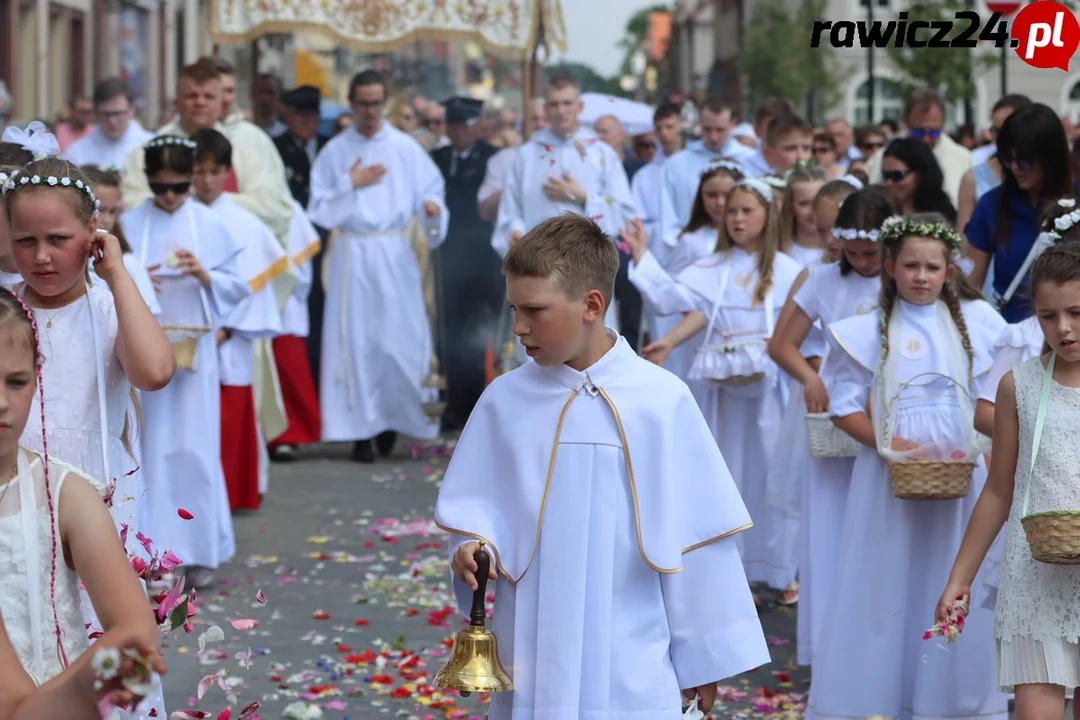 Rawicz. Procesja w Boże Ciało ulicami miasta (2023)