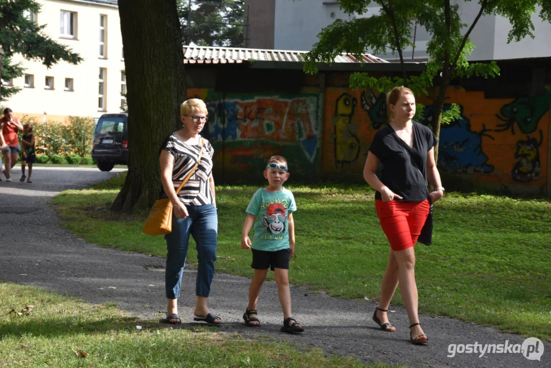 Rodzinny piknik w Pogorzeli - z alpakami i kamykami