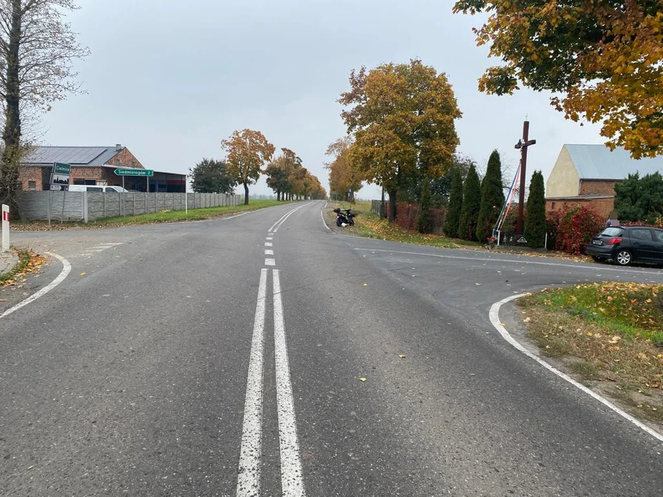 Potrącenie motorowerzystki na DW 438 (gm. Borek Wlkp.)