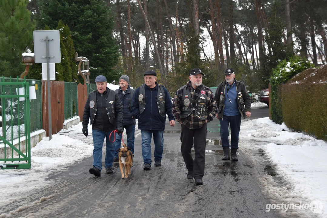 Mikołajkowy Charytatywny Marsz Nordic Walking „Idziemy dla Julki”