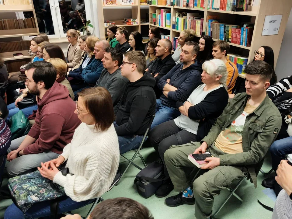 Niezwykły wieczór w gołuchowskiej bibliotece. Najpierw seans, później spotkanie z reżyserem - Zdjęcie główne